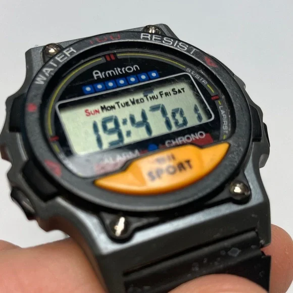 Armitron vintage digital watch, 40/6531, new battery, rubber strap